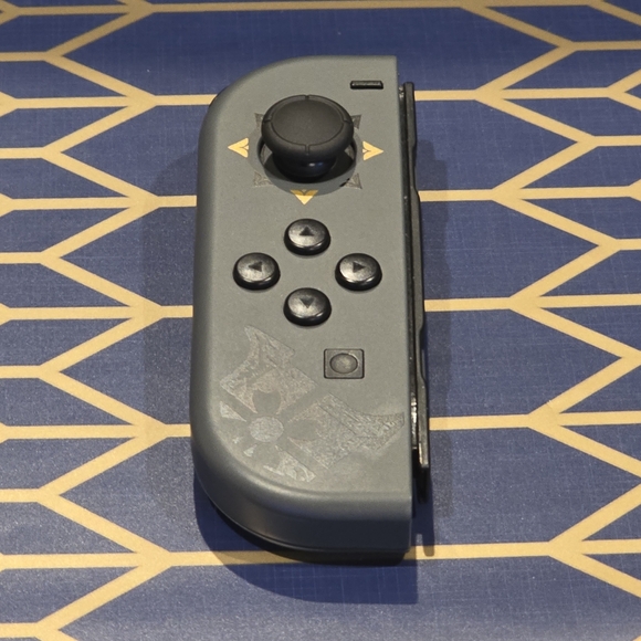 Nintendo Switch Left Joycon Monster Hunter - Excellent Condition - Picture 6 of 11